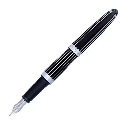 Diplomat Aero Fountain Pen Gift Set, Stripes -Pens Store 41eda852 bb91 5cba a4dc 592fad9e0f8d